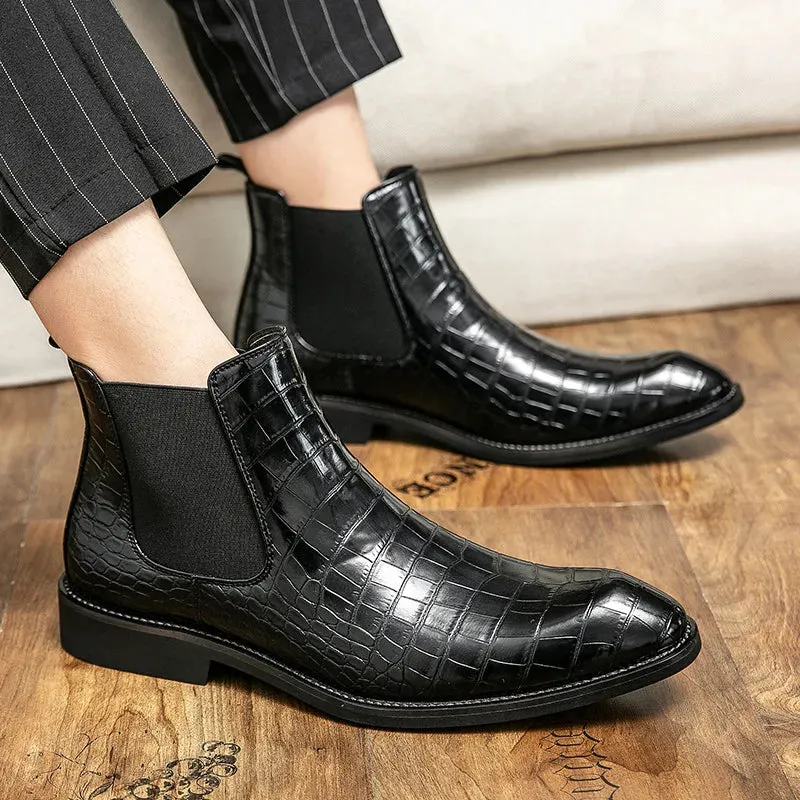 Casual snake pattern boots