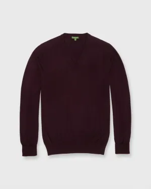 Fine-Gauge V-Neck Sweater in Bordeaux Escorial Wool