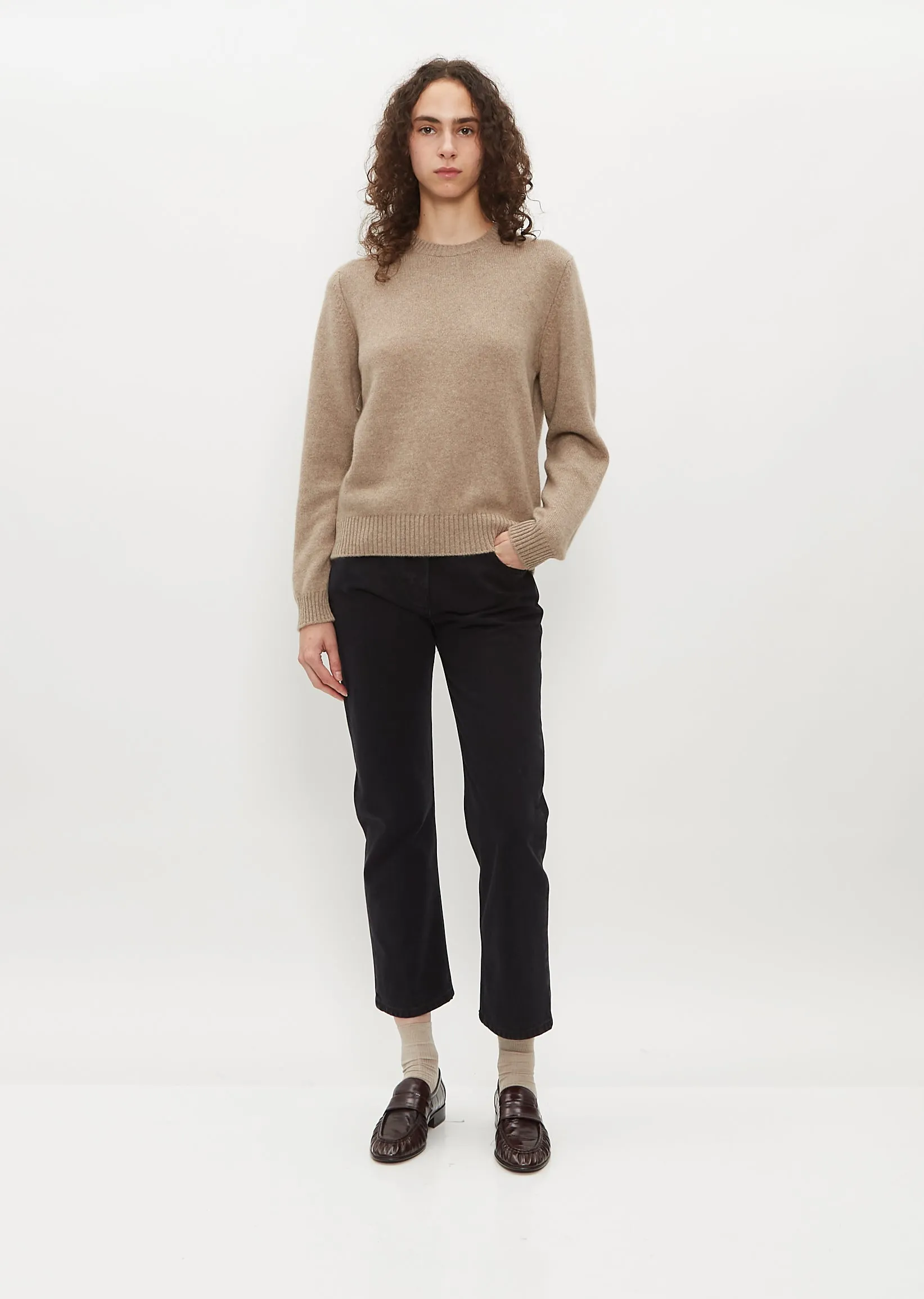 Hepburn Boyfriend Crew Sweater — Brown Undyed