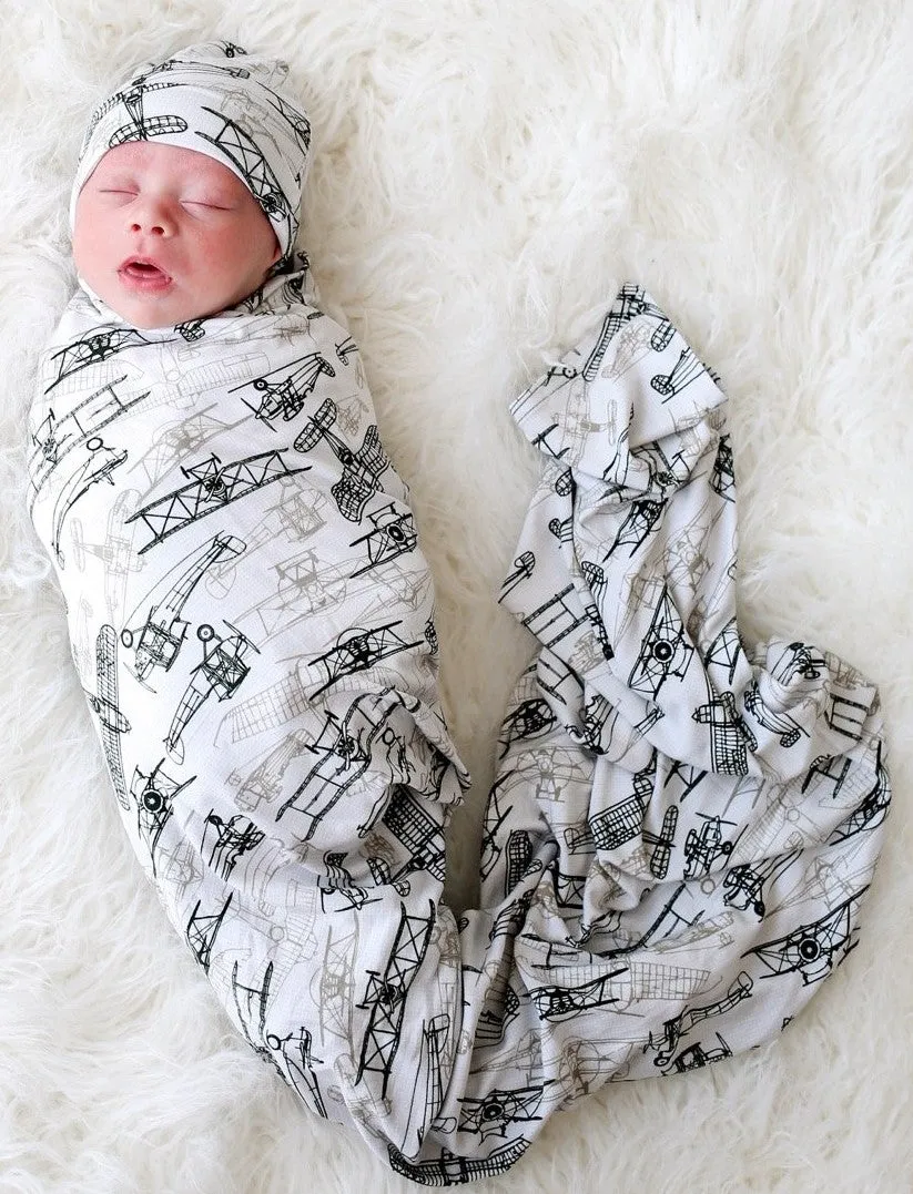 Posh Peanut Wright Flyer Infant Swaddle & Beanie Set